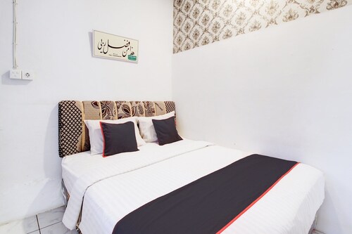 Luxury Deluxe Double Retreat with Free WiFi