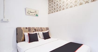 Luxury Deluxe Double Retreat with Free WiFi