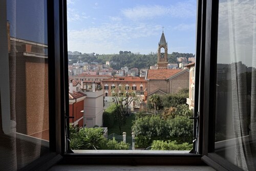 A47 – Ancona, four-room apartment in the city center