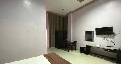 Luxury Deluxe DBL Escape W/ Free WiFi and Parking