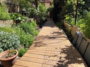 Property grounds - Un Zèbre en Ville, apartment with planted terrace in the heart of Toulouse (Toulouse)