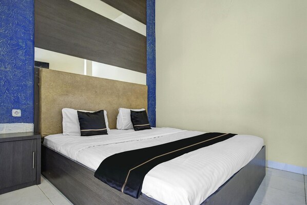 1 habitación, escritorio, wifi gratis y ropa de cama 