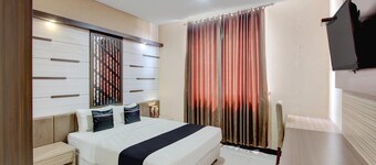 Luxury Deluxe DBL Retreat W/ Free WiFi and Parking