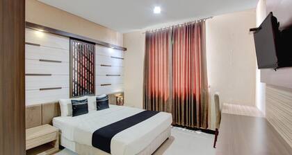Luxury Deluxe DBL Retreat W/ Free WiFi and Parking