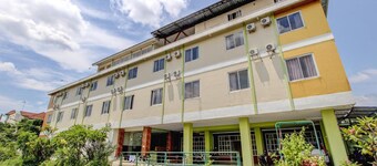 Luxury Deluxe DBL Retreat W/ Free WiFi and Parking