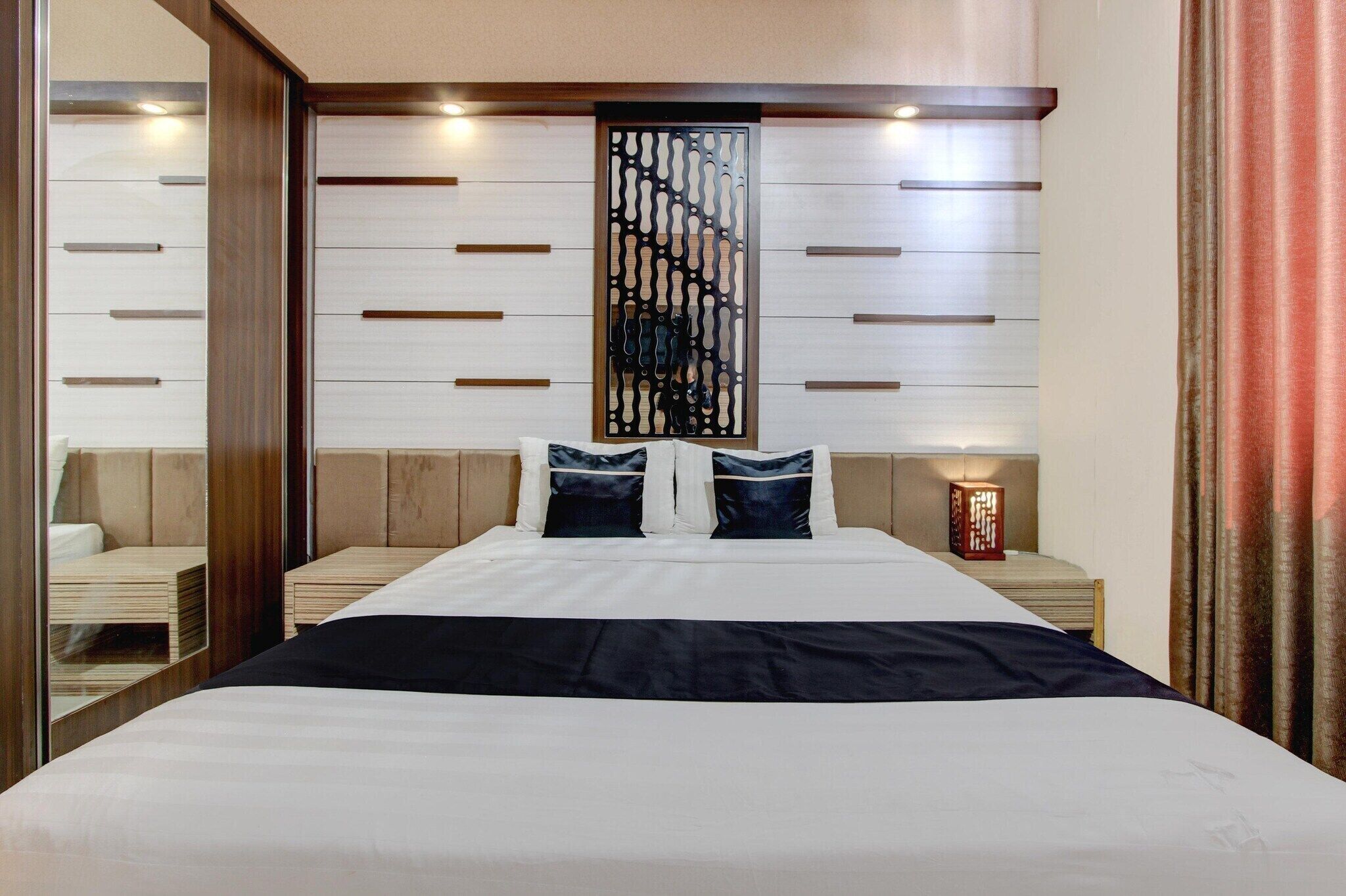 1 bedroom, desk, free WiFi, bed sheets