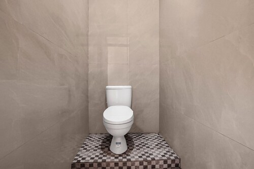 Luxury Deluxe DBL Retreat W/ Free WiFi and Parking