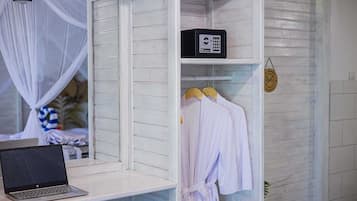 Villa, 2 Schlafzimmer, eigener Pool | Innenbereich