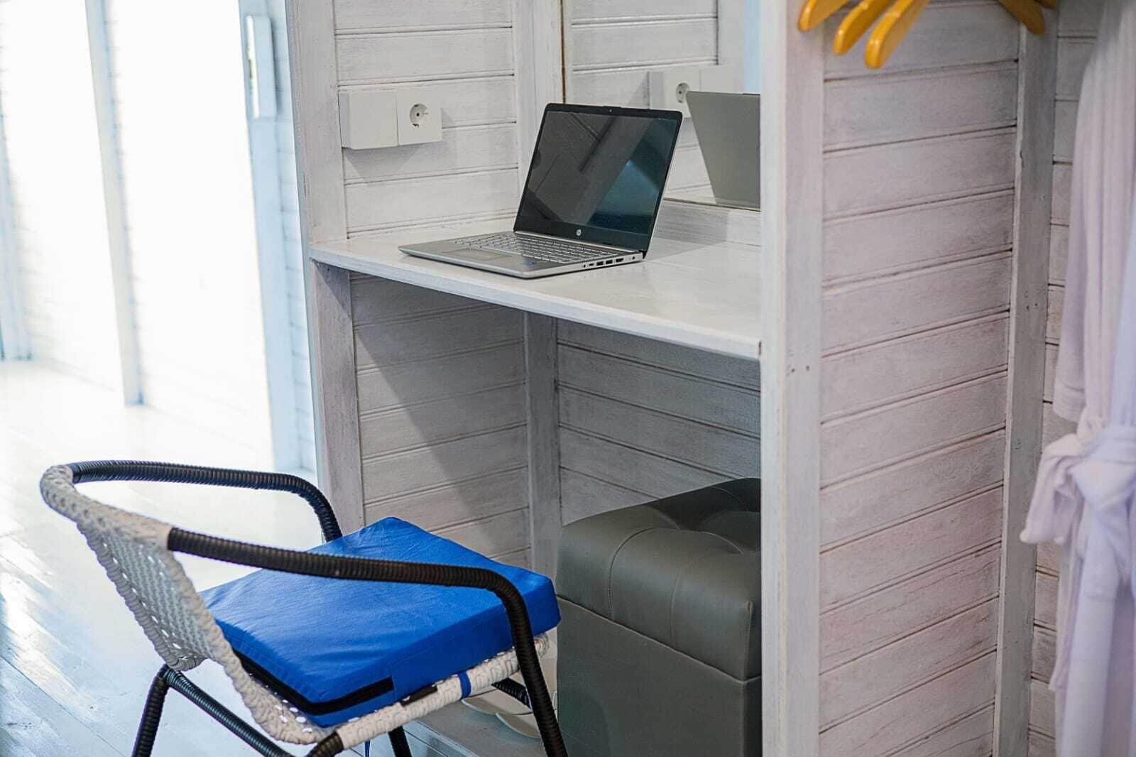 Classic Villa, 2 Bedrooms, Pool View | Interior