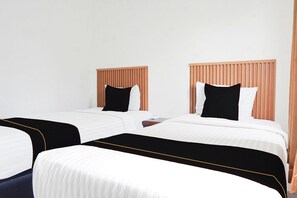 1 chambre, bureau, Wi-Fi gratuit, draps fournis