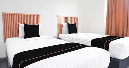Cozy Twin Escape with Free WiFi and Parking