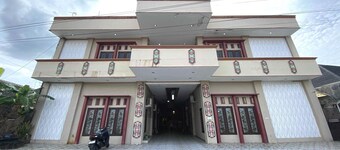 Chambre double de luxe élégante avec Wi-Fi et parking gratuits