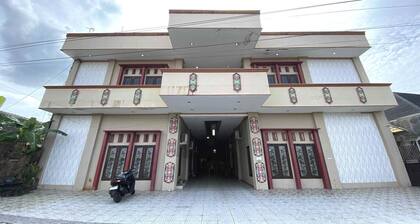 Stylish Delux Twin Stay with Free WiFi and Parking