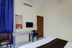 1 dormitorio, escritorio, wifi gratis y ropa de cama