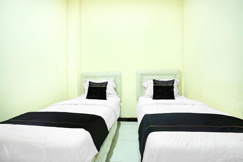 Cozy Twin Escape with Free WiFi and Parking