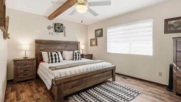 3 Schlafzimmer, Bügeleisen/Bügelbrett, WLAN