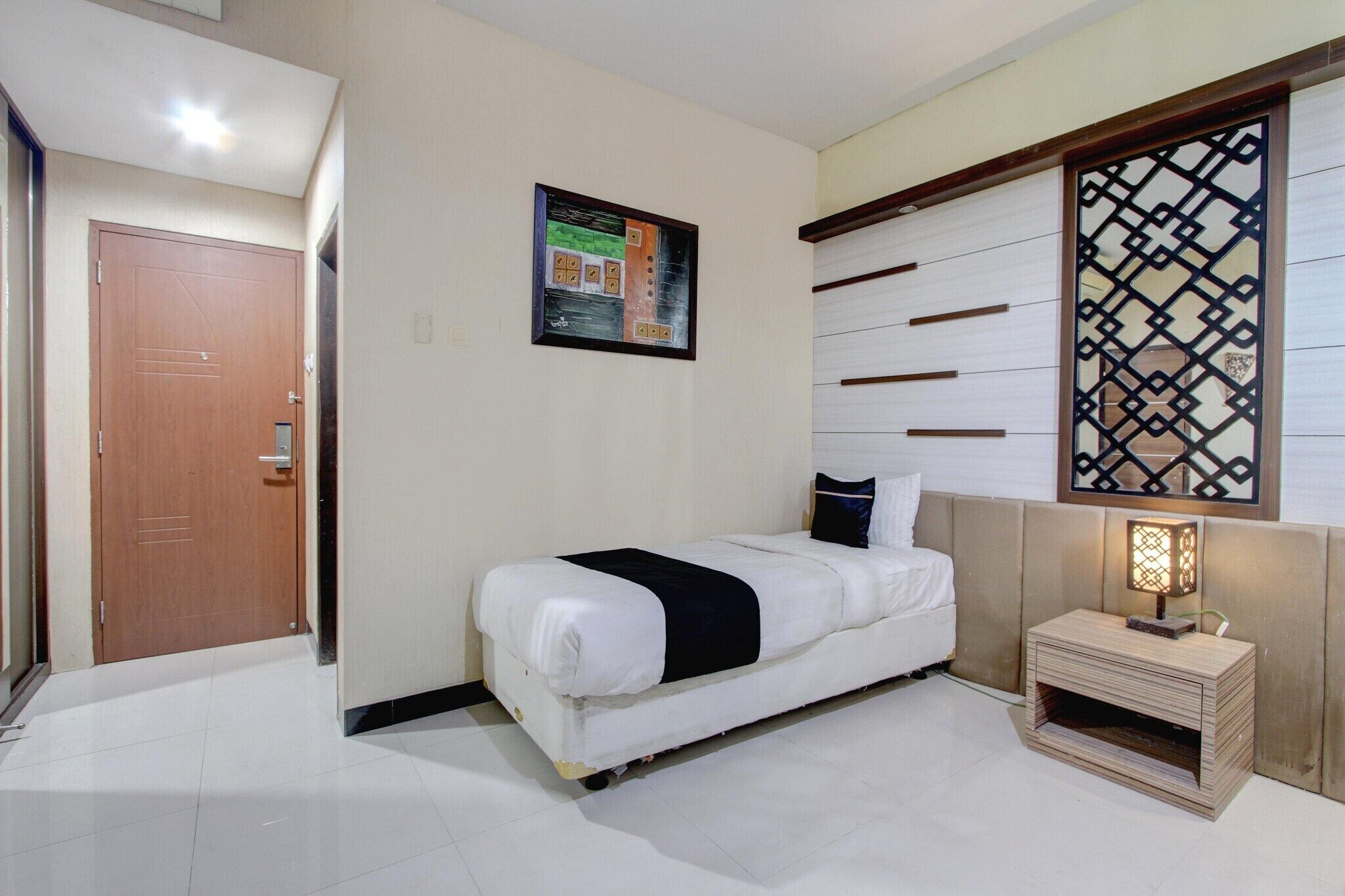 1 bedroom, desk, free WiFi, bed sheets