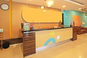 Lobby - Luxury Twin Stay with Free WiFi and Parking (Tangerang)
