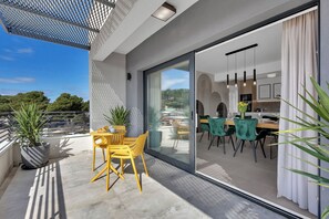 Balcony - Apartment Luxury Wellness (Makarska)