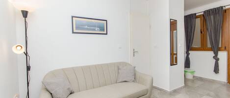 Apartment (A1) | Living room