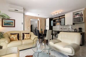 Apartment (A1) | Living room - Apartment Zenta Retreat (Split)