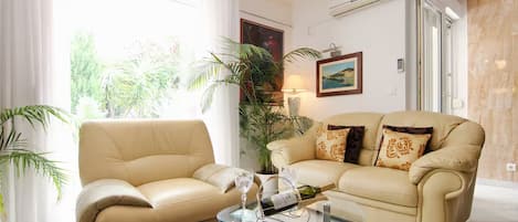 Apartment (A1) | Wohnzimmer