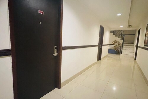 Spacious DBL Suite Near Mall Panakkukang W/ WiFi