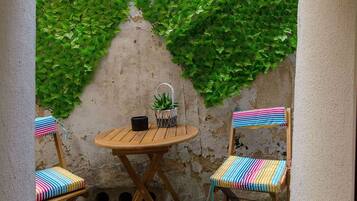 Studio (A1) | Outdoor dining