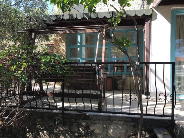 Villa, 3 Bedrooms, Balcony | Terrace/patio