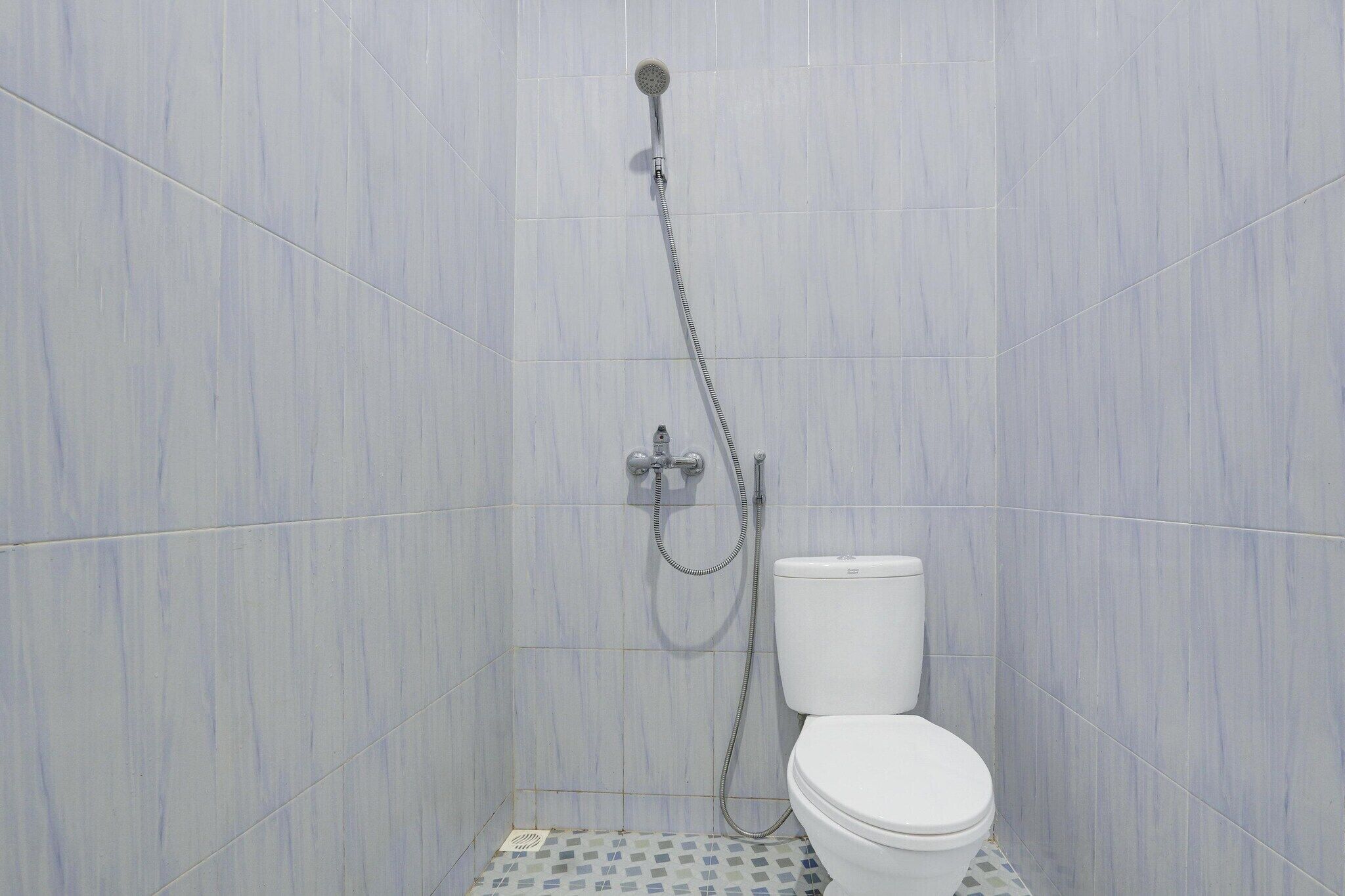 Shower, bidet