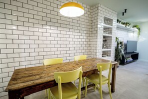 Dining - Family friendly 2-bedroom house with sauna (Jabbeke)