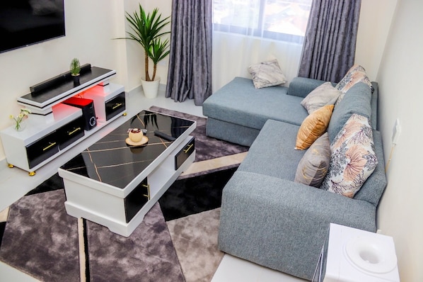 Comfort Studio Suite, City View | Living area - Sanjoo world vacations (Nairobi)