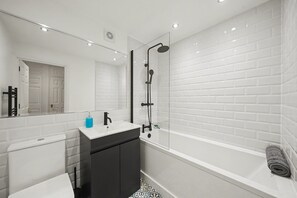 Huoneisto, tupakointi sallittu