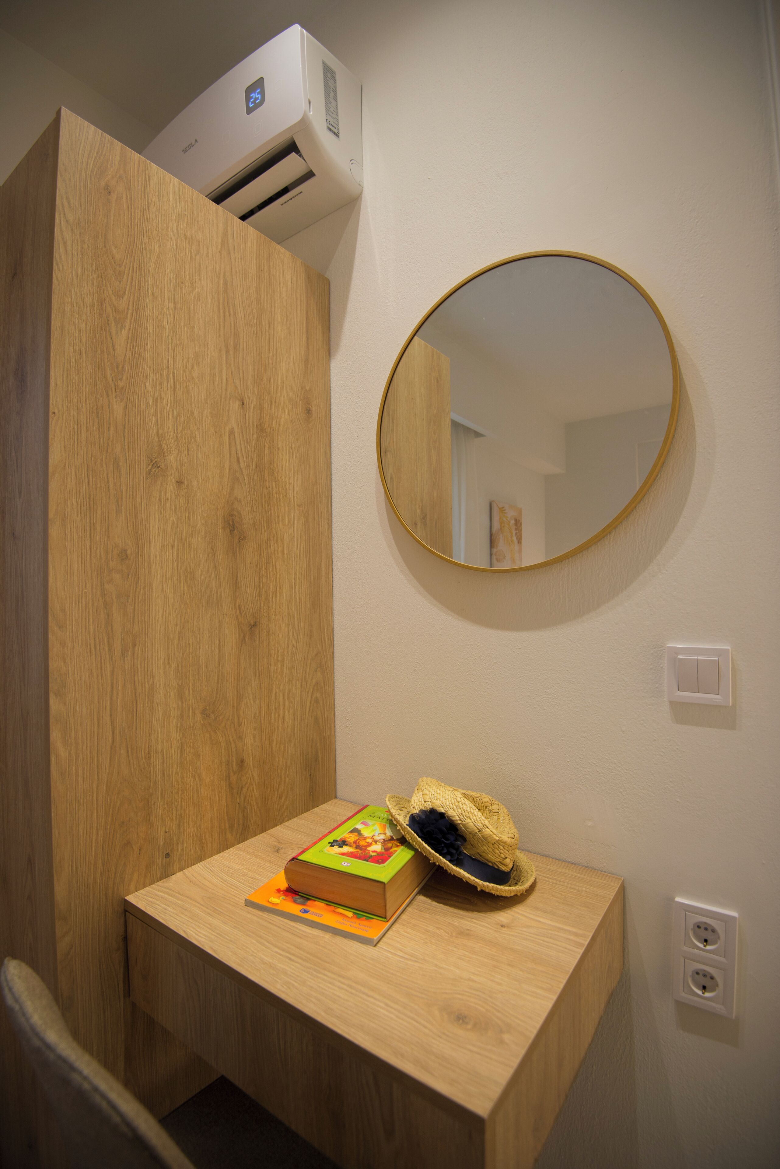 Superior 2 Bedroom Apartment Sea View | In-room safe, iron/ironing board, bed sheets