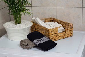 Apartamento superior, 2 habitaciones | Baño