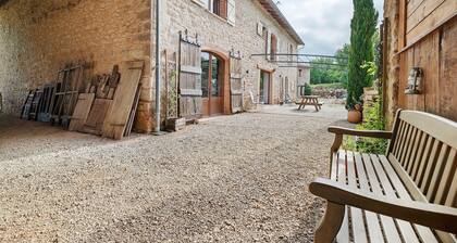 Chambres d'hôtes Tilleul avec terrasse et jardin partagés