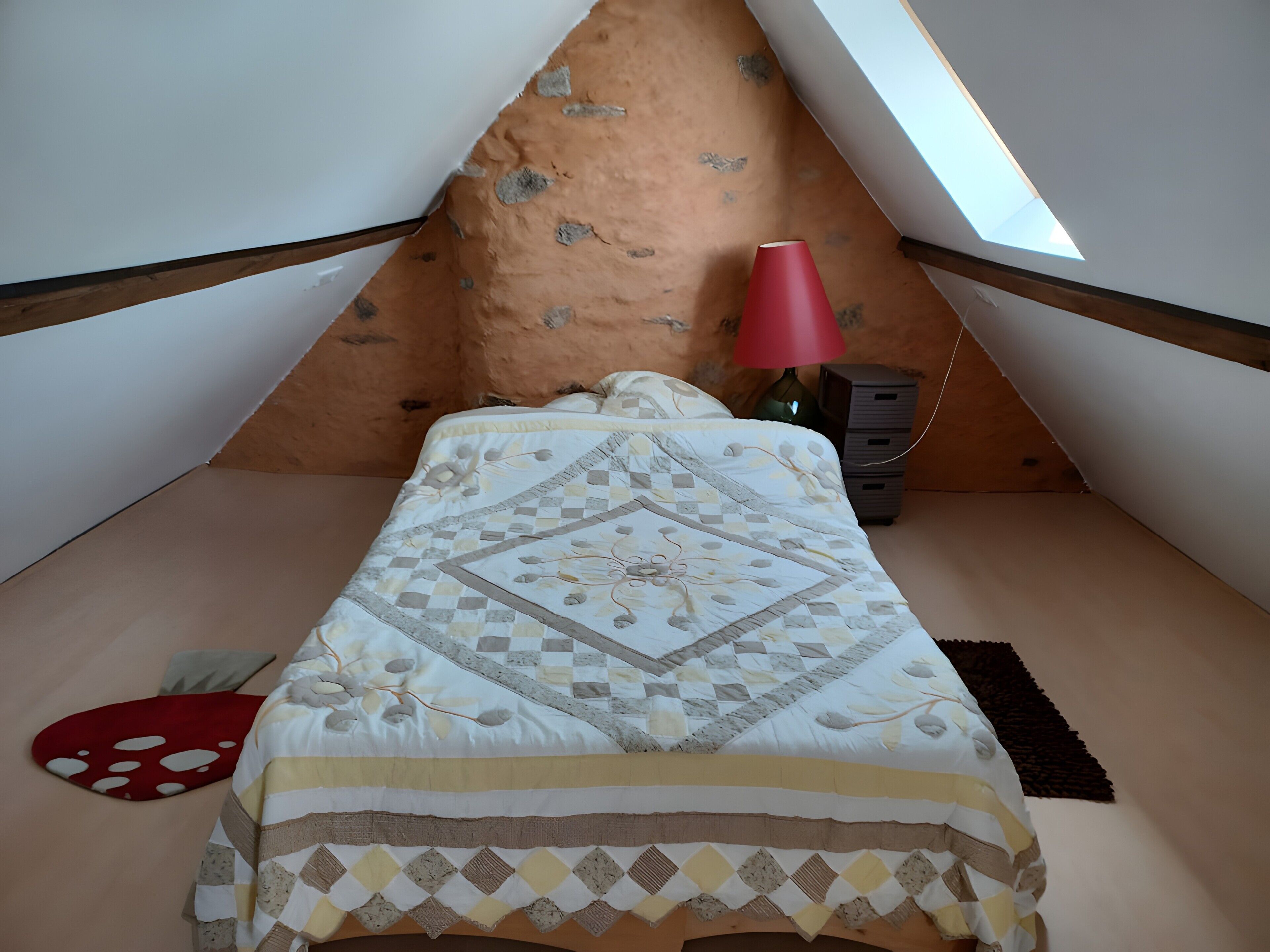 1 bedroom, iron/ironing board