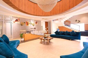 Lobby - Kaara Gurgaon (Gurugram)
