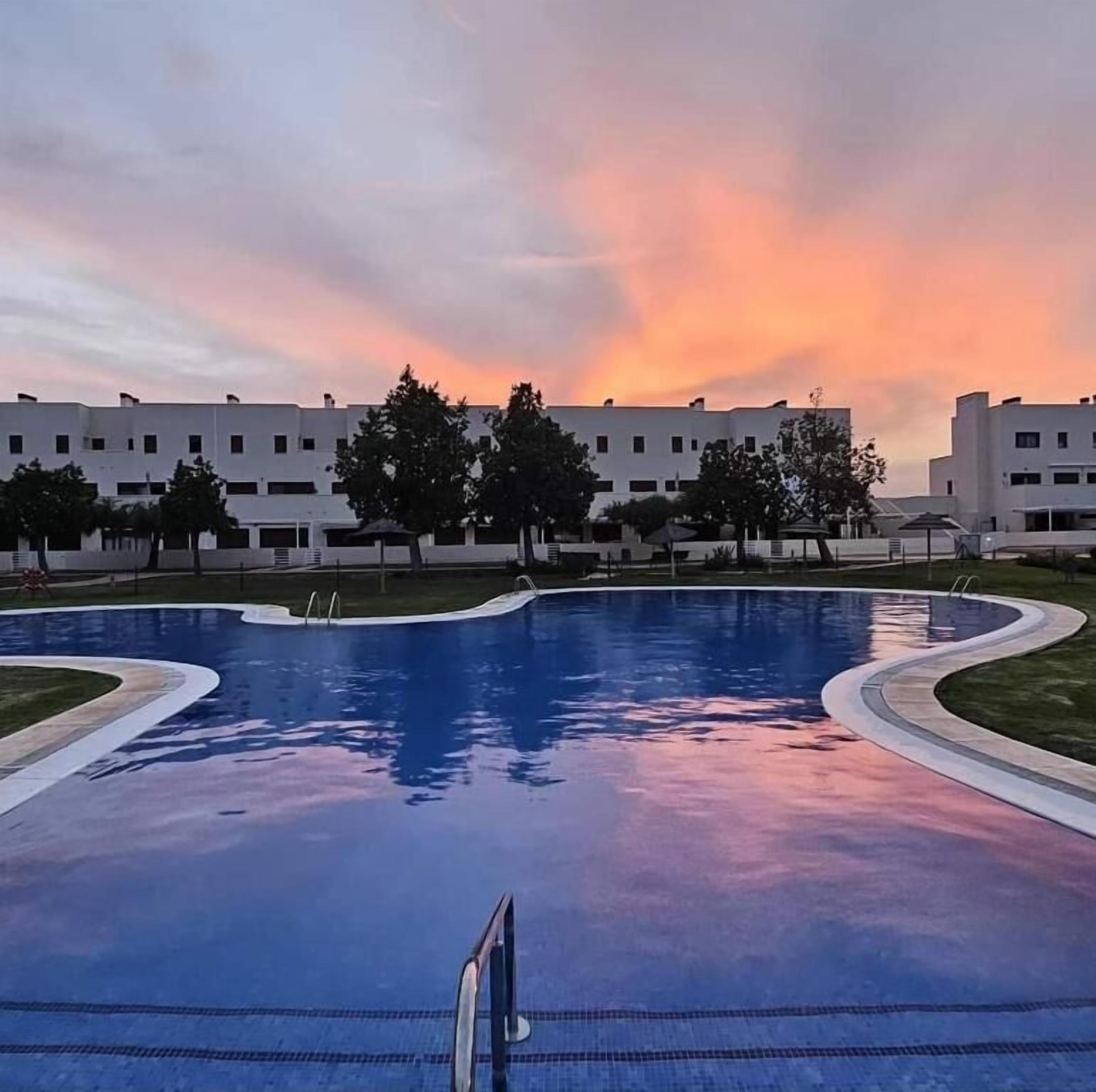 Apartament, 1 dormitori, terrassa, vistes al jardí | Piscina | Piscina a l'aire lliure 