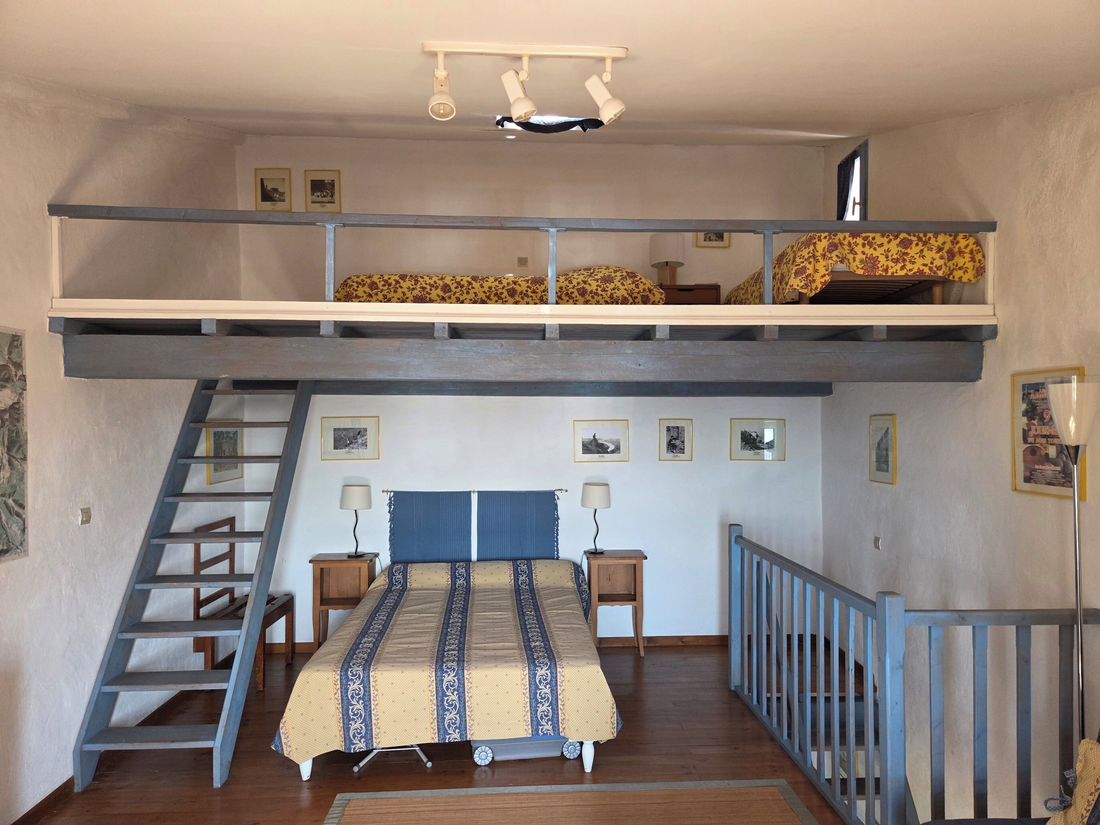 1 chambre, fer et planche à repasser, draps fournis