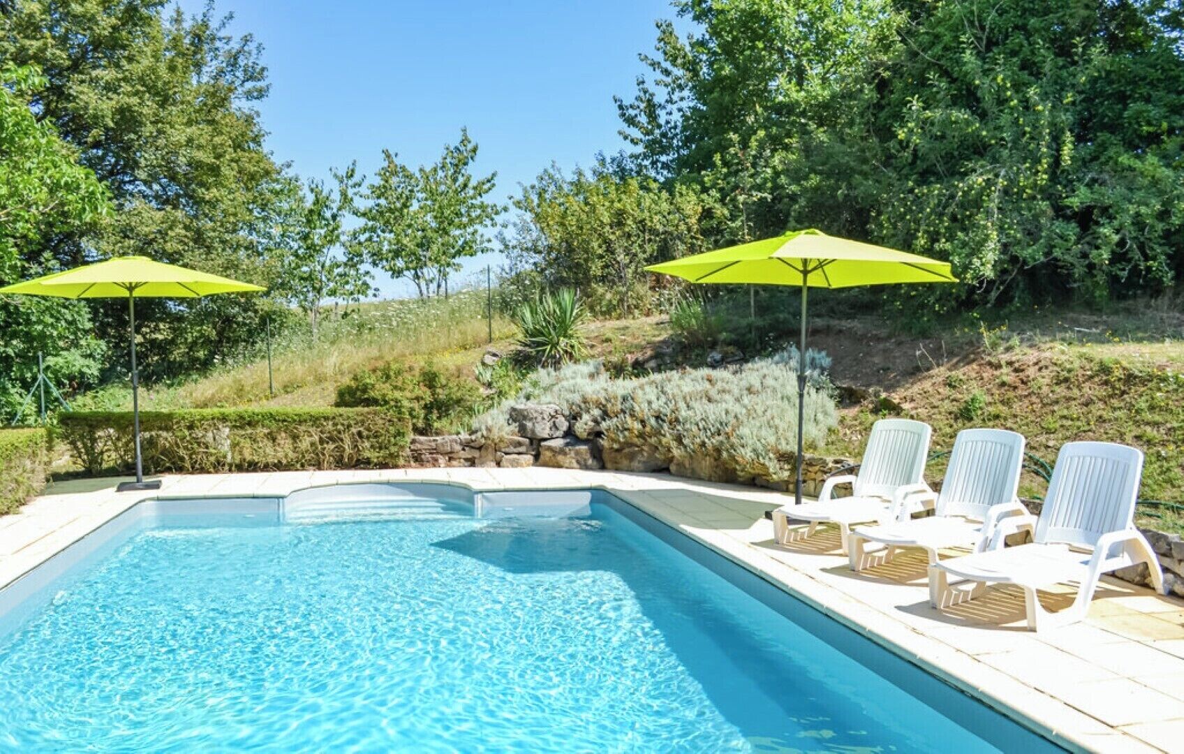 Piscine extérieure