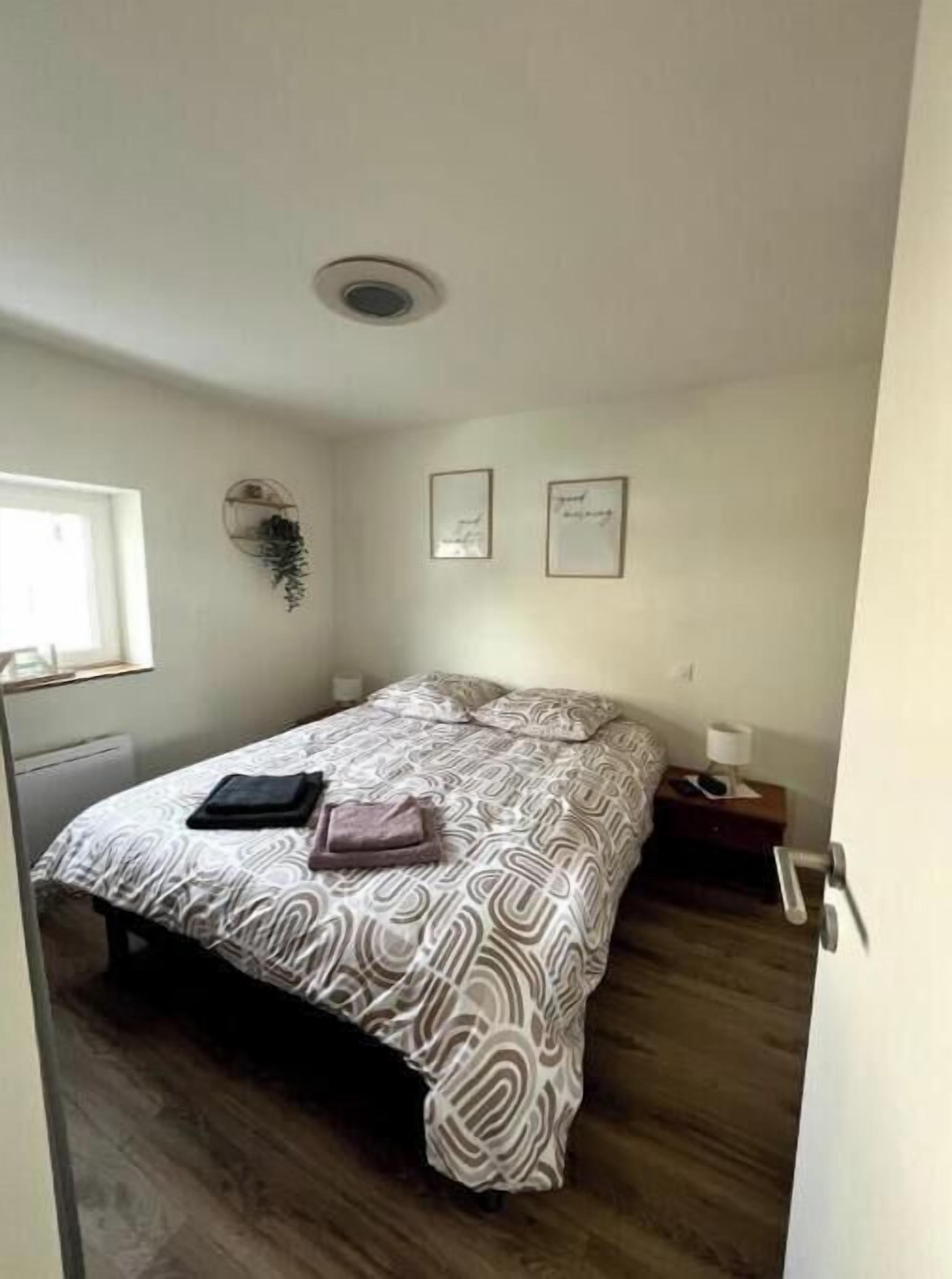 1 bedroom, Internet, bed sheets