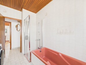 Hair dryer - House for 6 with garden, 50m from the sea (La Guérinière)