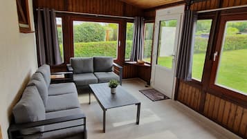 Smart-TV, Tischtennisplatte