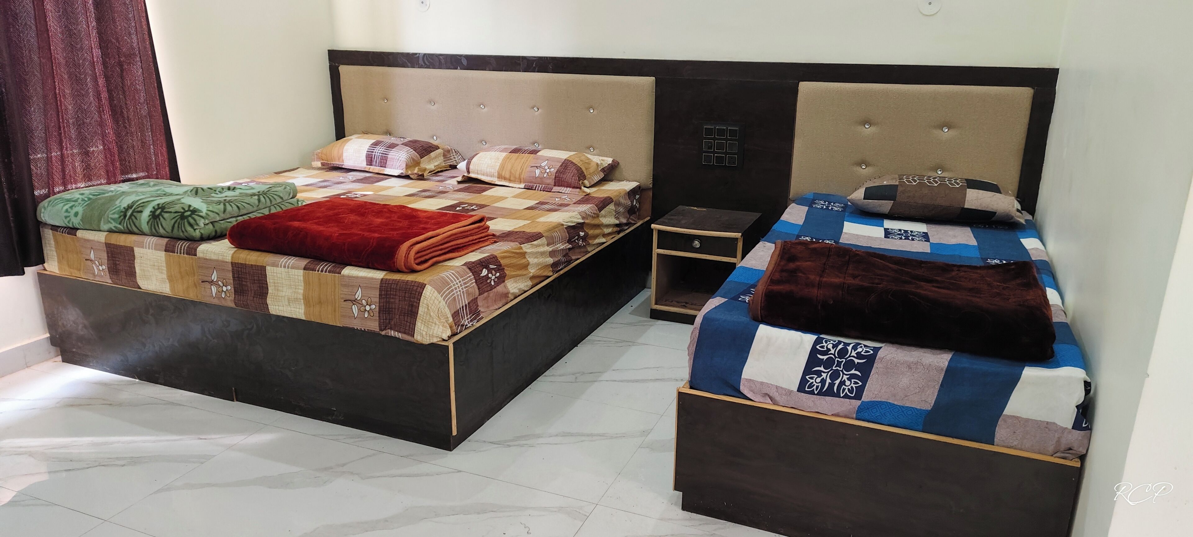 Deluxe Triple Room, Non Smoking, Private Bathroom