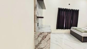 Deluxe Triple Room, Non Smoking, Private Bathroom | Desk, laptop workspace, free WiFi