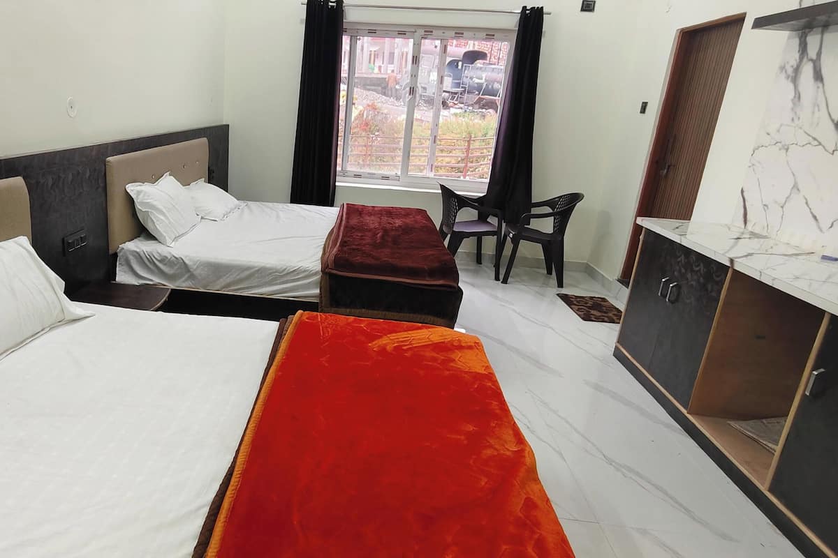 Deluxe Quadruple Room, Mountain View