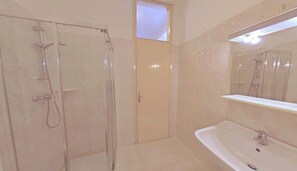 Shower - Prime Lignano stay close to the sand (Lignano Sabbiadoro)