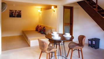 Apartamento, 2 habitaciones, Se admiten mascotas, vistas a la montaña | Zona de estar