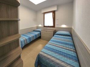 2 bedrooms, Internet - Cozy stay with balcony (Lignano Sabbiadoro)